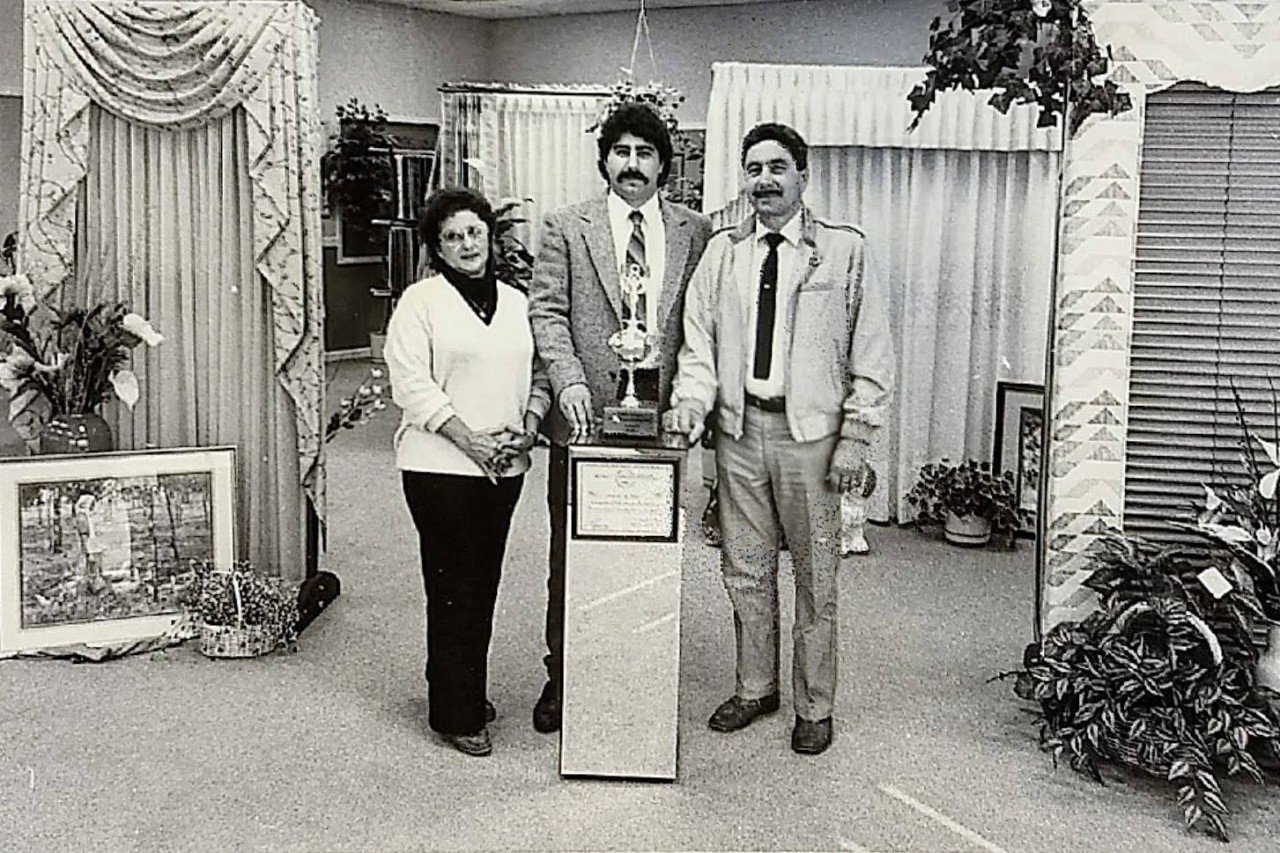 Rico H., his wife Betty and son Rico J. in 1986 showroom near Sacramento, California (CA)